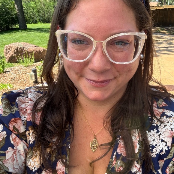 Meet your Posher, Libby - Picture 4 of 8